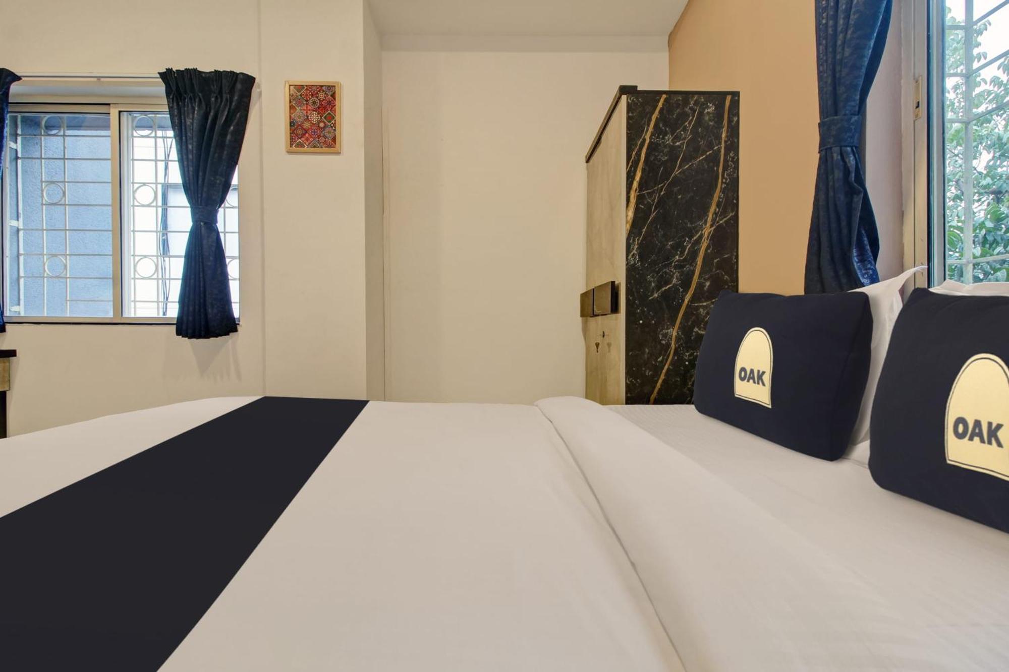 Super Collection O Grey House Hotel Pune Ngoại thất bức ảnh